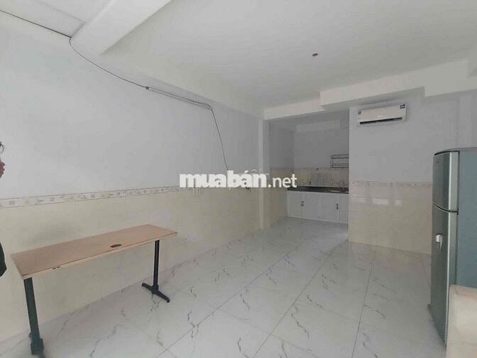 Chính chủ cho thuê mặt bằng P2, Tân Bình