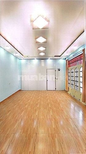 CHO THUÊ MẶT BẰNG TẦNG TRỆT MẶT TIỀN 40M2 – VỊ TRÍ ĐẮC ĐỊA NGUYỄN VĂN 