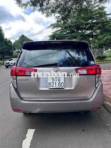 Toyota Innova 2018 E