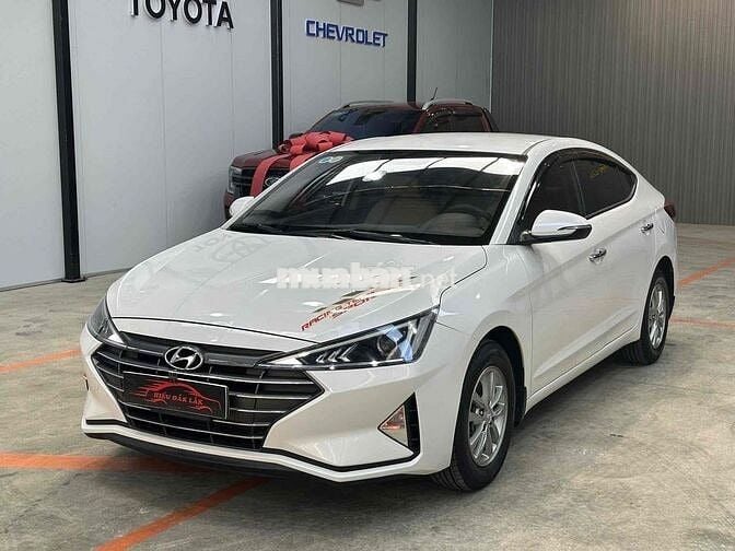 Hyundai Elantra 2020 MT