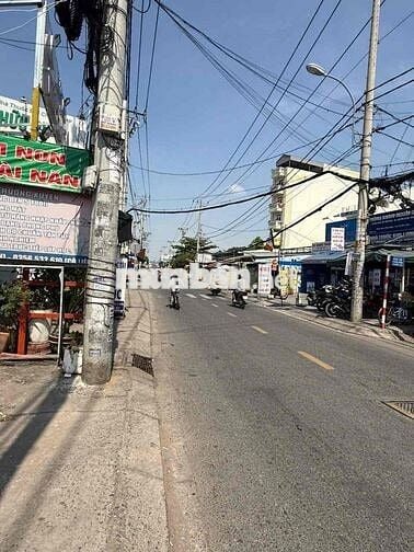 cho thuê MTKD an dương vương p16q8 DT 120m giá 25tr