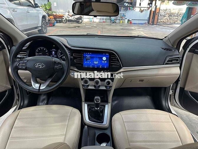 Hyundai Elantra 2020 MT