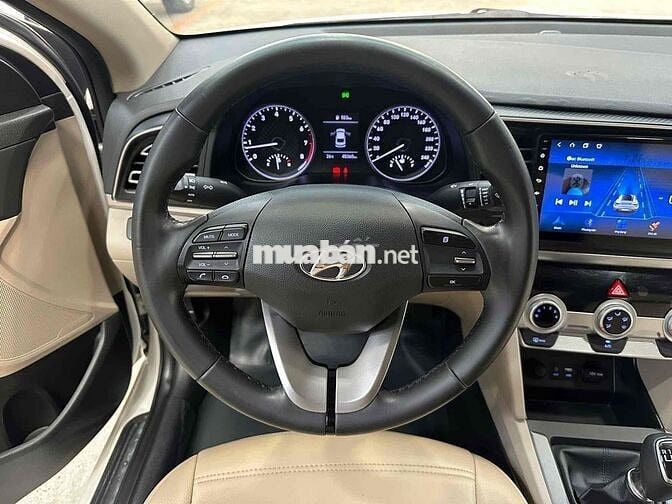 Hyundai Elantra 2020 MT