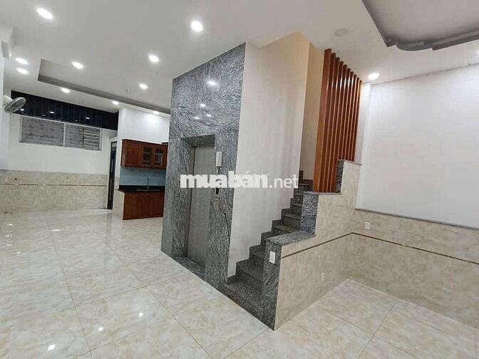 Cho thuê nhà mới kdc Hiệp Thành City, có thang máy