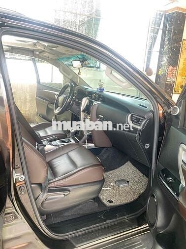 Toyota Fortuner 2020 2.7V 4x2 AT - 69000 km