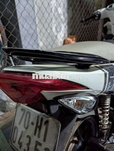 Nouvo 4 Trắng Đen 2011 bs70 máy zin êm