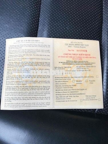 Ford Focus 2010 tự động