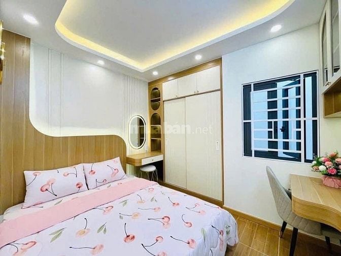 Bán nhà đẹp sổ riêng ở Nguyễn Thượng Hiền P5 Q. Bình Thạnh Giá 2tỷ950 