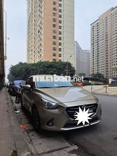 Mazda 2 Vàng cát