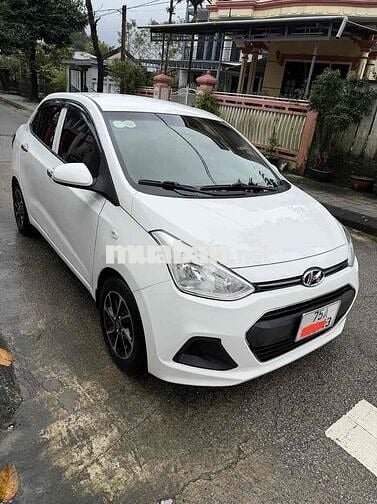 HUYNDAI GRAND I10 2015