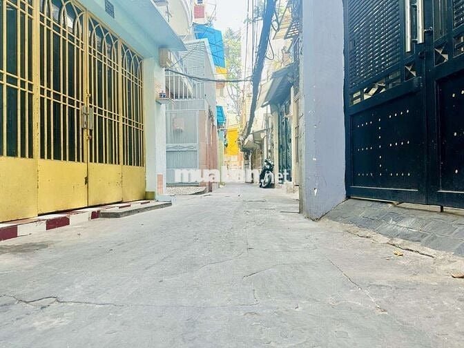 Đường Vĩnh Viễn quận 10 ,xây 4 tầng đúc kiên cố trung tâm đi