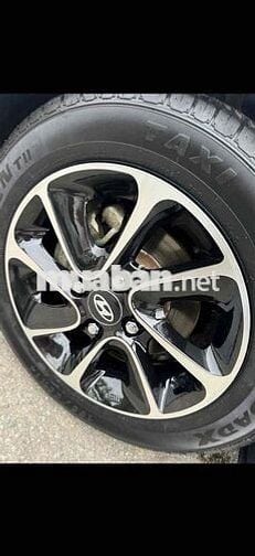 HUYNDAI GRAND I10 2015