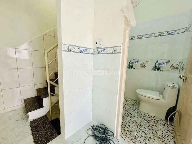 Đường Vĩnh Viễn quận 10 ,xây 4 tầng đúc kiên cố trung tâm đi