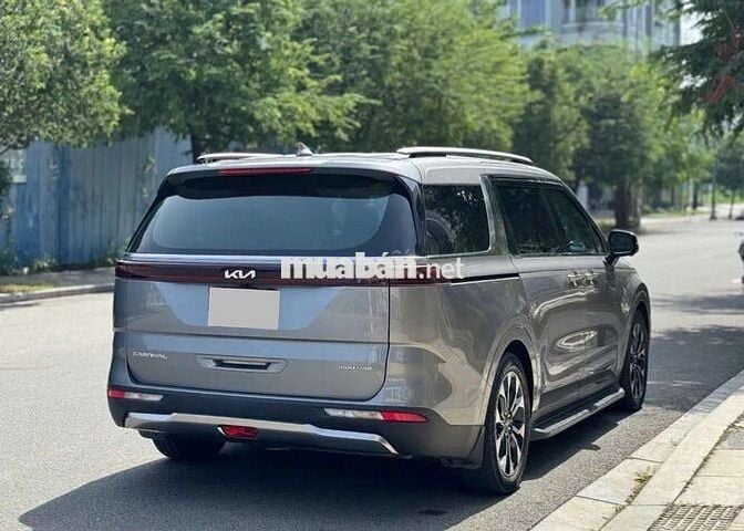 KIA CARNIVAL 2.2D signature