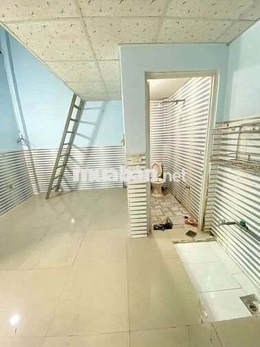 Phòng trọ giá rẻ, dạng nhà riêng biệt, an ninh và thoáng mát