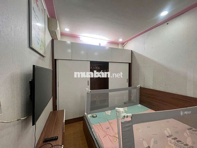 Mặt tiền đg 2 xe tải ! CxpLA ! P12 Q6