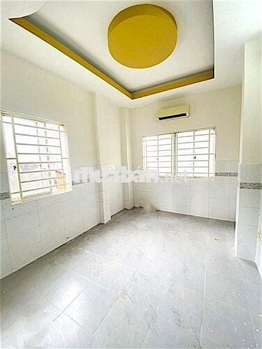 LÝ THÁI TỔ – ĐỐI DIỆN BV NHI ĐỒNG 1 – NHÀ 4 TẦNG –6PN–THU NHẬP 20TR/TH