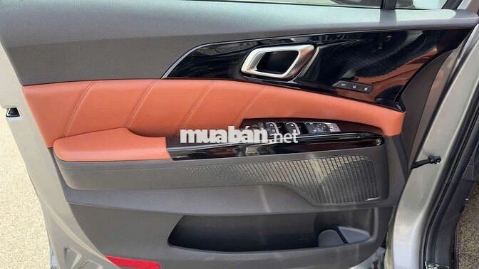 KIA CARNIVAL 2.2D signature