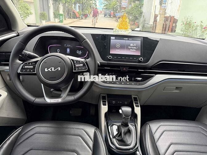 Kia Carens 2024 1.5G Luxury Siêu mới 3 Vạn KM