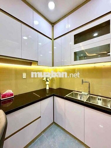 NHÀ ĐẸP 4 TẦNG NGUYỄN ĐÌNH CHIỂU QUẬN PHÚ NHUẬN ĐÓN NĂM MỚI