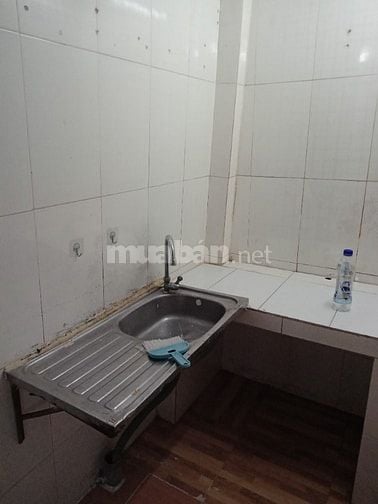 Chính chủ cho thuê nhà nhỏ nguyên căn gần chợ Cây Điệp