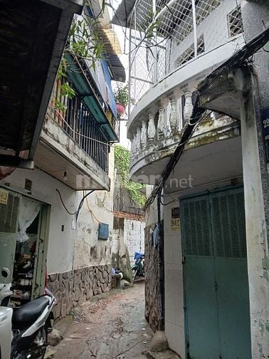 Chính chủ cho thuê nhà nhỏ nguyên căn gần chợ Cây Điệp