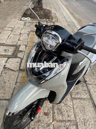 Honda SH Mode 2024 màu Xám