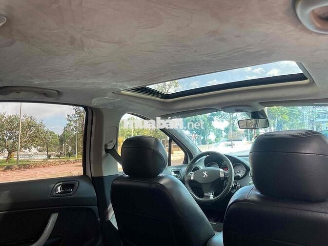 Peugeot 408 2016 Premium 2.0 AT - 6000 km