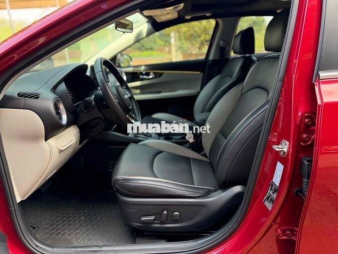 Kia K3 2024 Đỏ 9500 km