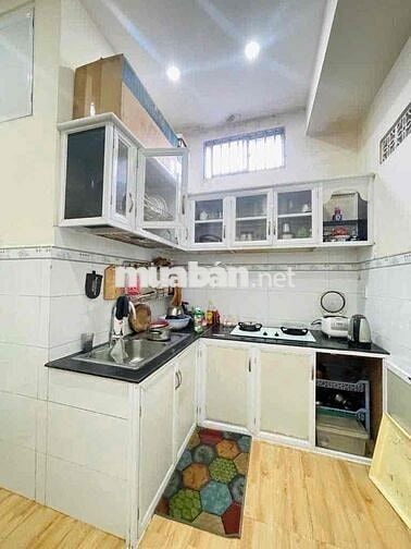 NGAY MẶT TIỀN LÊ THỊ NHO.TMT.QUẬN 12. XE HƠI ĐẬU CỬA.NHỈNH 3TY