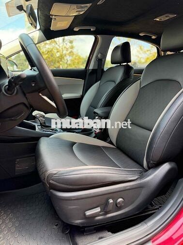 Kia K3 2024 Đỏ 9500 km