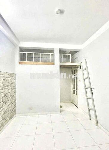 Phòng trọ đẹp cửa sổ lớn, máy lạnh, wc riêng