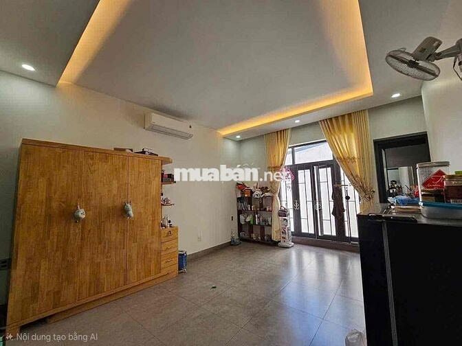 VILA MINI MẶT TIỀN LƯƠNG VĂN CAN ( HẺM 126 Y MOAN CŨ )