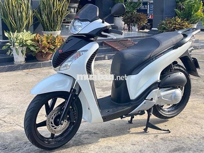 sh ý 150i đầu máy 102. chính chủ.