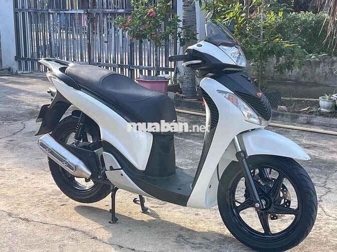 sh ý 150i đầu máy 102. chính chủ.