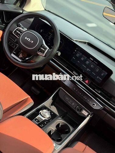 Carnival Signature 2.2 form 2025 odo mới 20.000km