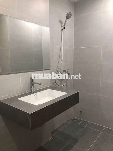 Bán nhanh căn hộ Valencia Việt Hưng 61m²– 2PN.Dân trí cao–Giá 4,65 tỷ