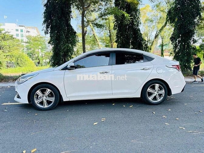 Hyundai Accent 2019 - 17000 km