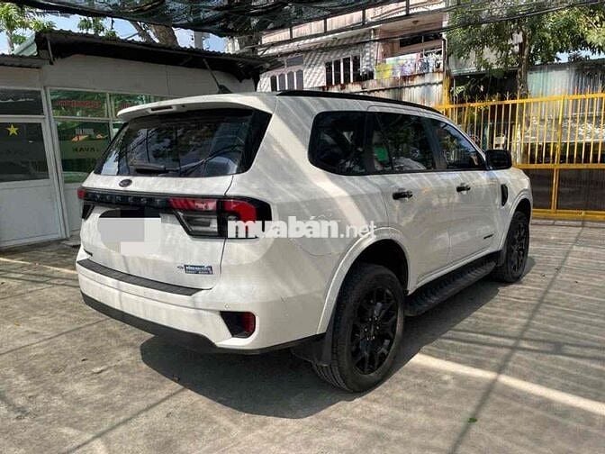 Ford Everest 2023 2.0 Sport-sx 36.000 km