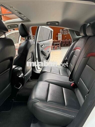 MG_5 Luxury 2022 màu trắng xe đẹp ko lỗi.