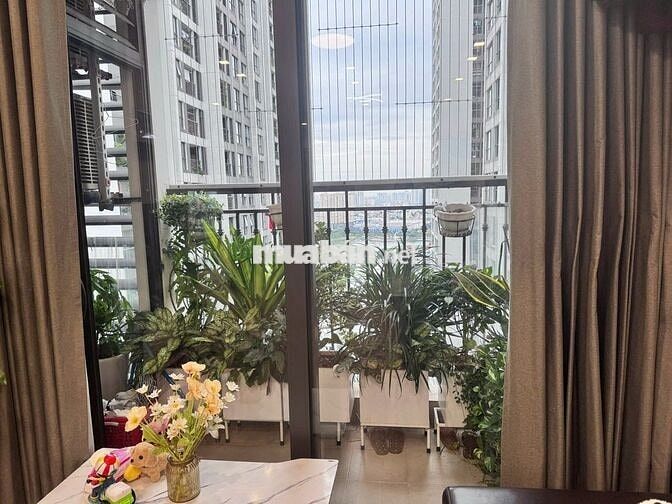 Em Trang cập nhật quỹ căn chuyển nhượng Vinhomes Greebay Mễ Trì T12/25