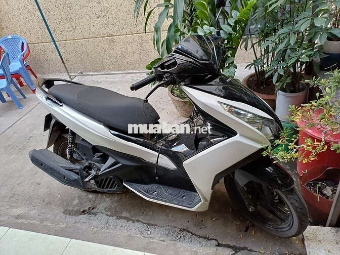 Honda Air Blade 2013 Trắng Xám Đen