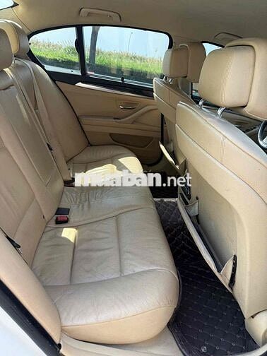 BMW 5 Series 2011 528i - 130000 km