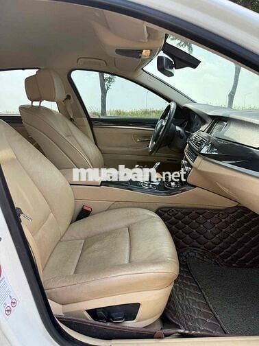 BMW 5 Series 2011 528i - 130000 km