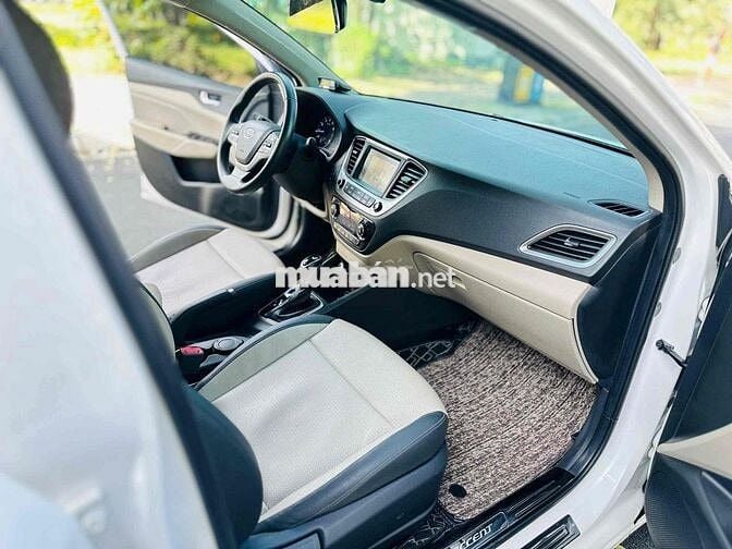 Hyundai Accent 2019 - 17000 km