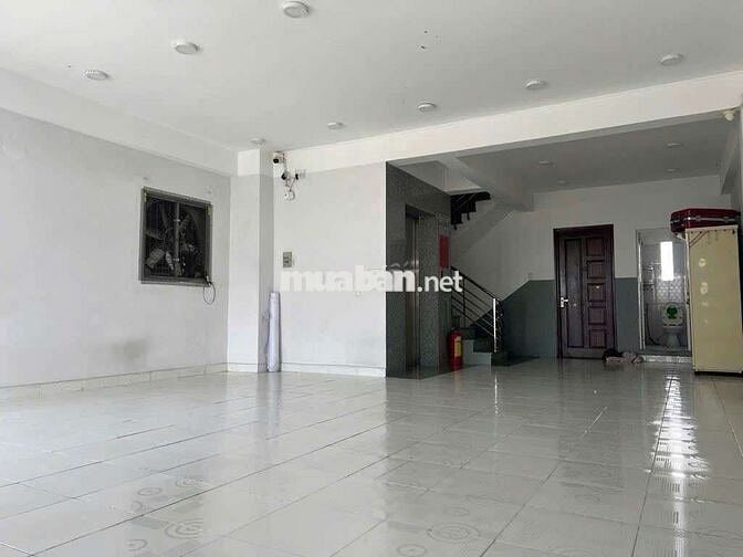 NHÀ 5 TẦNG THANG MÁY  NGANG KHỦNG 8M  160M² SÁT TÔ KÝ  CHỈ 11 TỶ