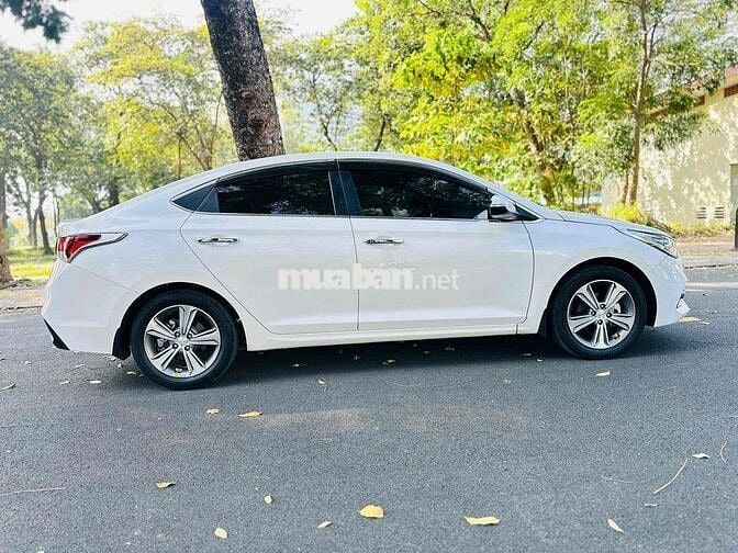 Hyundai Accent 2019 - 17000 km