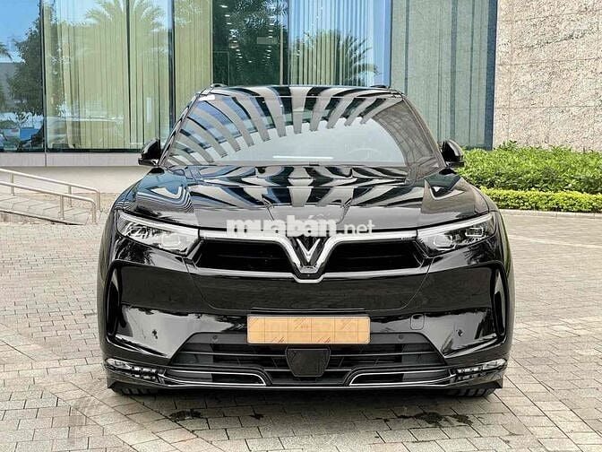 TRẢ TRƯỚC GẦN 2020 TRIỆU NHẬN NGAY VF9