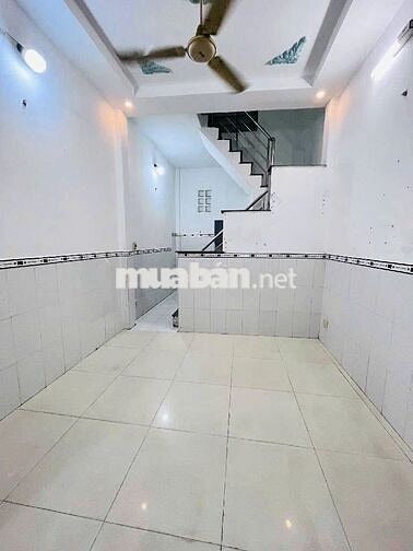 Căn Hiếm Quận 8 45m² Hẻm Xe Tải Nhỉnh 5 Tỷ  Nhà Tầm Trung Vị Trí VIP