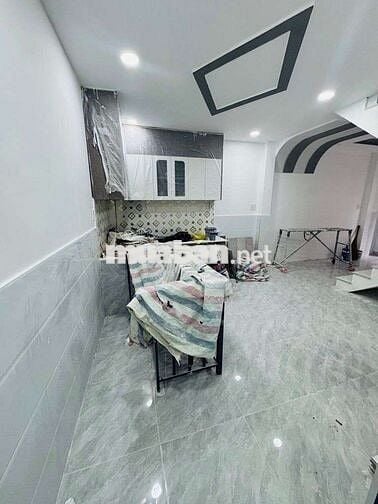 NHÀ ĐẸP LÒ GỐM Q.6 40m2 - 3 TẦNG - 4PN - GIÁ TL  4.680 TỶ